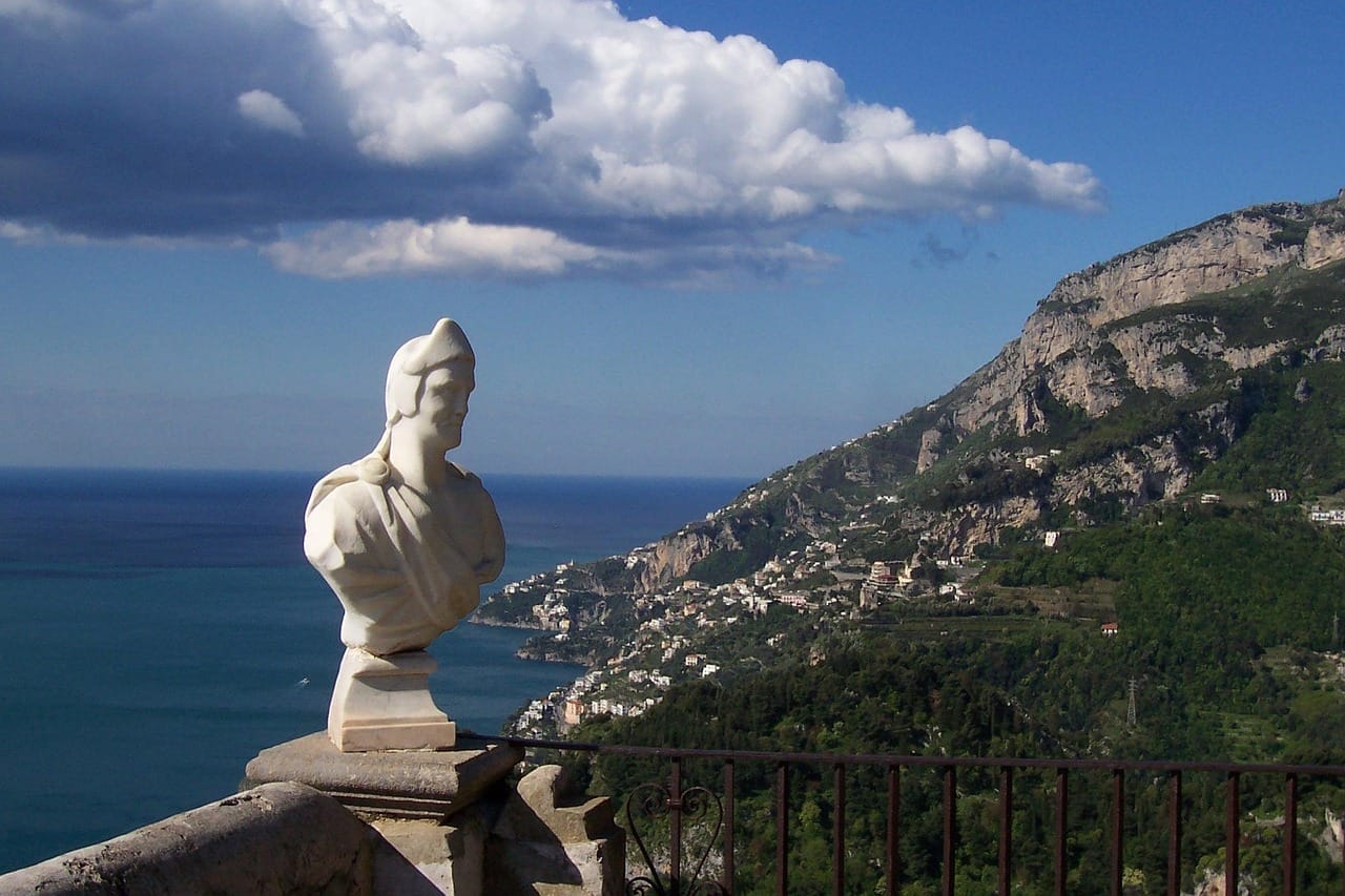 The terrace of infinity at Villa Cimbrone, Ravello.